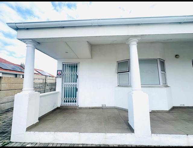 261M² OFFICE FOR SALE IN BEREA